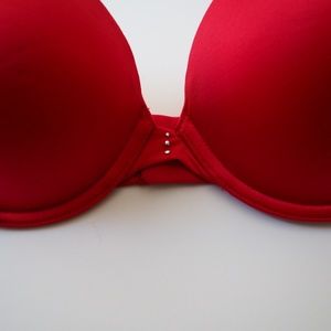 Victoria's Secret Intimates & Sleepwear - FINAL !! Victoria’s Secret Red Biofit Multi-Way Victoria's Secret Intimates & Sleepwear - FINAL !! Victoria’s Secret Red Biofit Multi-Way
